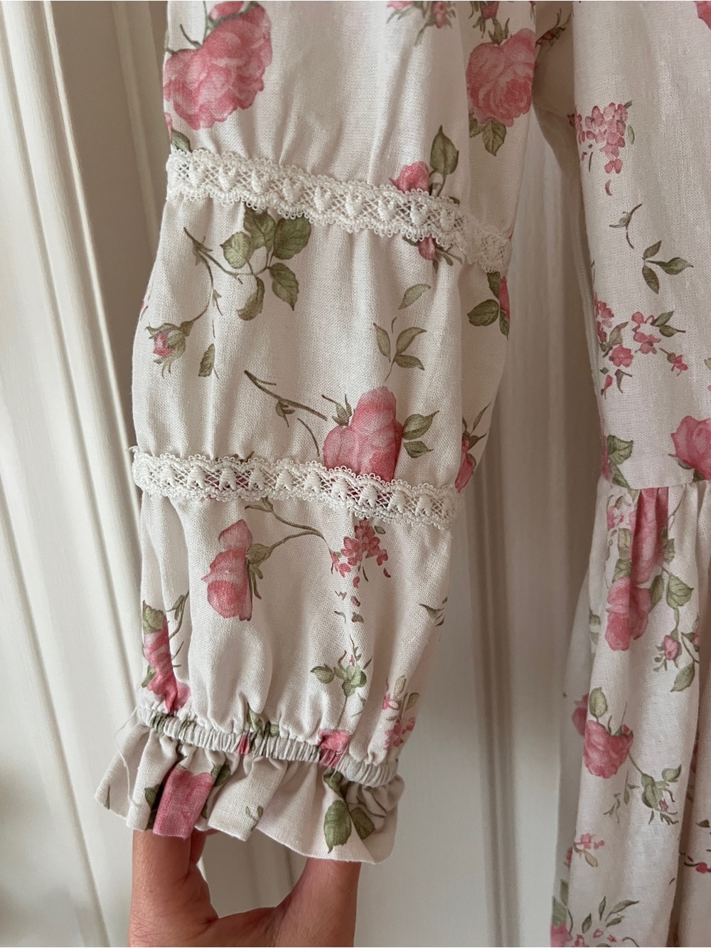 Floral linen maxi dress - Picture 6 of 11